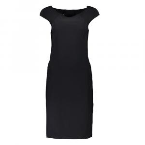 Элегантное черное платье с вырезом лодочкой и широкими бретелями Patrizia Pepe