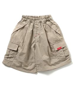 Свободные шорты-карго (можно носить в сочетании друг с другом), длина 6 дюймов.