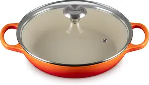 Кастрюля с крышкой Le Creuset Signature круглой формы, 2250 мл, оранжевый