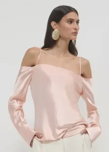 Шиффер в похожей блузке Calliope, Rosa