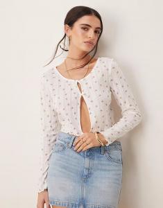 Кардиган Vila pointelle с пуговицами спереди в мелкий розовый цветочный узор