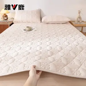 Yalu Наматрасник стеганый 120х200 см, цвет Green-Khaki, для матраса 1.5x2 м