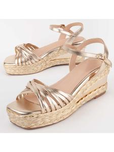 Сандалии Salia4 в золоте Montevita