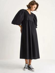 Bianco Lucci Платье в черном цвете