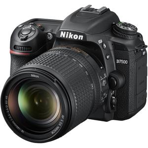 Зеркальная камера Nikon D7500 DSLR Camera with 18-140mm Lens 1582