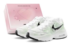 Nike Кроссовки для бега Air Max Fusion Abrasion Resistant Low top Women's Green White