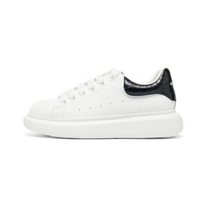 Износостойкие дышащие низкие повседневные туфли для женщин ST&SAT, Black