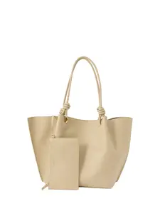 Coccinelle Шоппер 'FINN' в цвете Taupe