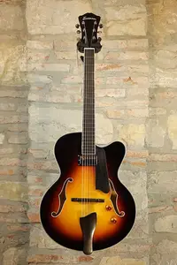 EASTMAN AR503CE - Нитро-отделка - Солнечный взрыв