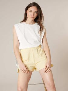 Deeluxe Шорты Regular 'Lucie' в желтом, светло-желтом цвете