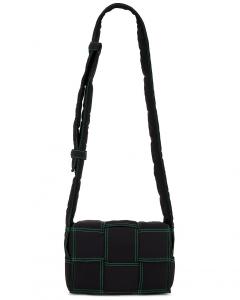 Сумка Small Padded Cassette Bottega Veneta, цвет Black & Parakeet