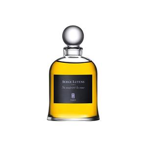 Флаконы парфюмов унисекс для стола Serge Lutens