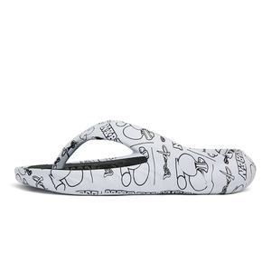 CariteSport Мужские шлепанцы EVA бесшумные устойчивые к запаху износостойкие нескользящие бело-черные, цвет White Black