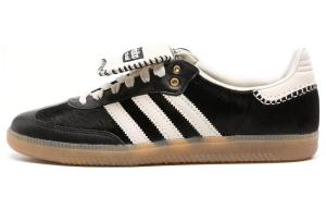 Кроссовки Adidas Originals Samba Skateboarding Unisex IE0580, черный/белый