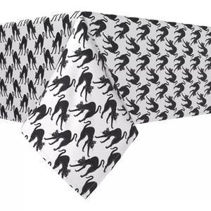 Прямоугольная скатерть, 100 % полиэстер, 60x104 дюйма, черные пугливые кошки.