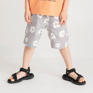 Шорты с принтом «Панама» по всей поверхности.