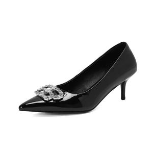 Повседневные туфли на каблуке 6 см Echo&yolo, черные