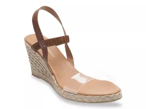 Сандалии Alberta Wedge Andre Assous, Clear/Brown