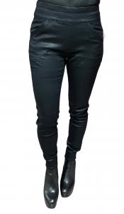 Брюки Джоггеры Flat Front из искусственной кожи черного цвета BIANCO