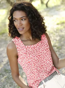 Майка в стиле кэжуал Casual Looks, цвет Lachs-Ecru-Gemustert