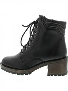 Tamaris Черные ботинки на шнуровке