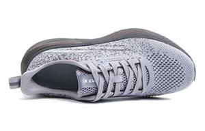 Кроссовки унисекс с низким верхом серые Kelme