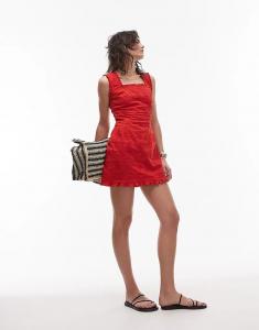 Мини-платье Topshop с квадратным вырезом и вышивкой красного цвета