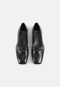 Повседневная обувь DEBBI Vagabond, черный