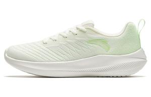 Кроссовки женские с низким верхом