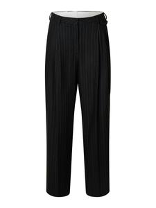 Свободные брюки со складками спереди SELECTED SLFMALIA MANTECO, черный