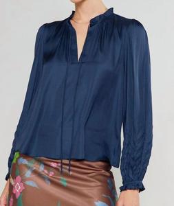 Блуза Chevy с длинным рукавом в темно-синем цвете Current air