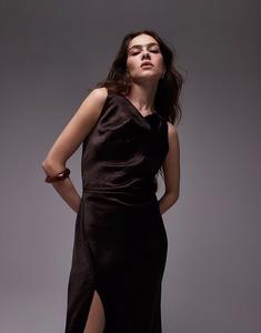 & Other Stories Платье мидакси из атласа без рукавов с драпировкой и разрезом на бедре темно-коричневого цвета