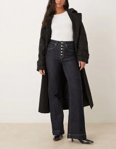 Джинсы-клеш Gina Tricot темно-синего цвета с эффектом потертости