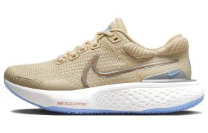 Nike Кроссовки для женщин