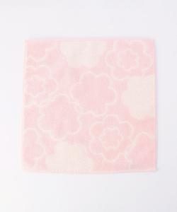 Платок с цветочным узором