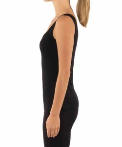 Черная супермягкая майка из викозы Gretchen Scott, черный