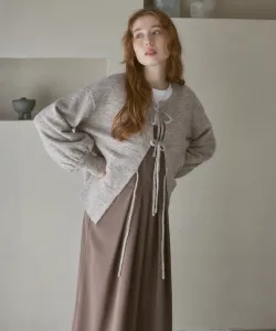 Трикотажный топ, связанный в двух направлениях (спереди и сзади) + платье-комбинация со складками