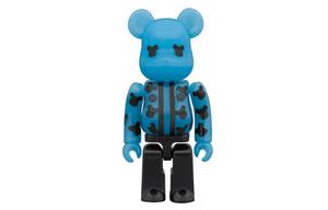 BE@RBRICK Plum Group Blue Glow In The Dark Hang Tag Box 100%