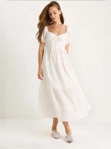 Bianco Lucci Летнее платье белого цвета