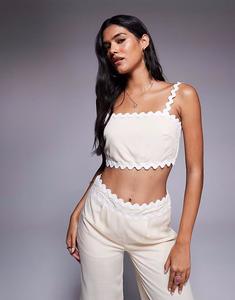 Топ из хлопка с фестончатой ​​кромкой и квадратным вырезом бежевого цвета Missyempire