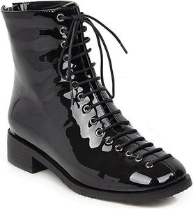 Женские ботильоны VOKLIN с квадратным носком в западном стиле, лаковая кожа, шнуровка, молния, плоский низкий каблук, короткие ботинки, Black-Velvet Lined