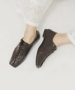 обувь на шнуровке