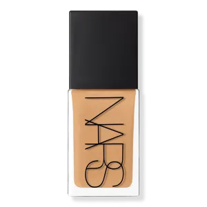 Усовершенствованная тональная основа для ухода за кожей, отражающая свет. NARS, Aruba (M6 - medium to medium-deep with cool undertones)