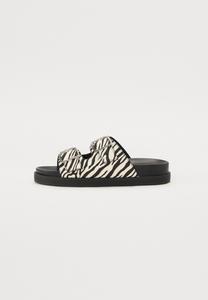 Мюли Even&Odd by Zalando, белый