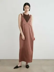 Атласный топ без рукавов