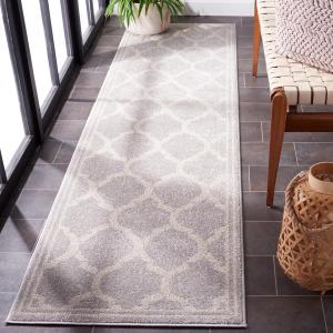 Ковер-дорожка SAFAVIEH, 69 x 275 см, Amherst Collection - Light Grey & Ivory, Trellis Design, Non-Shedding & Easy Care, идеально подходит для помещений с высокой проходимостью в гостиной, спальне (AMT415B)