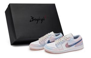 Jordan Кроссовки Air 1 Vintage баскетбольные женские low top White/Blue/Pink