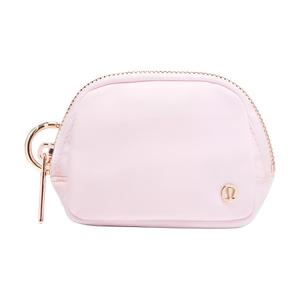 Кошелек для монет Everywhere Nylon Regular Unisex Lululemon, светло-розовый