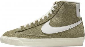 Женские кроссовки Nike Blazer Mid '77 Vintage, Medium Olive/Coconut Milk/Black/Sail