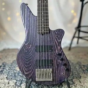 Бас-гитара Offbeat Guitars "Jax 5" с 32-дюймовой средней мензурой в цвете «Виноград» на пескоструйном сосновом корпусе, активные звукосниматели EMG, фурнитура Hipshot